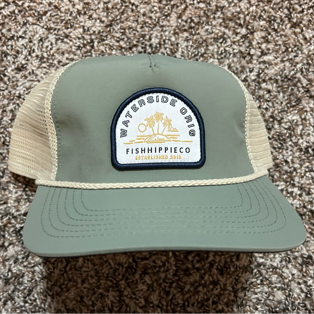 NWOT — Fish Hippie Desolate Performance Trucker Hat - Surf / OS
